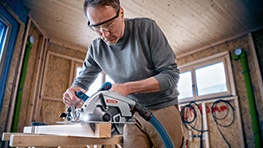 Dust solutions for cutting wood